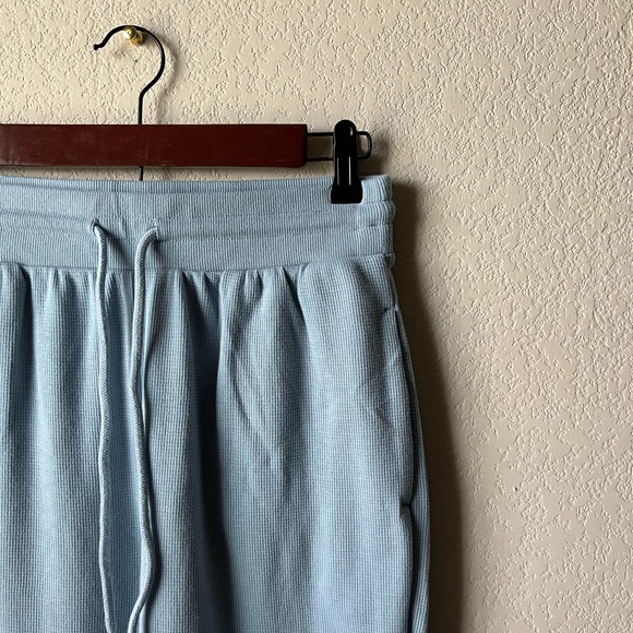 (SOLD ON INSTA) - ARITZIA SUNDAY BEST BABY WAFFLE JOGGERS - - Picture 2 of 9